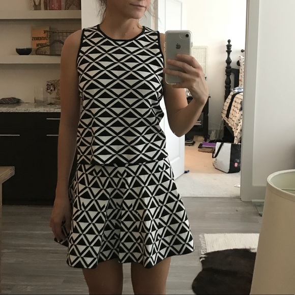 Trina Turk matching set - Picture 2 of 4